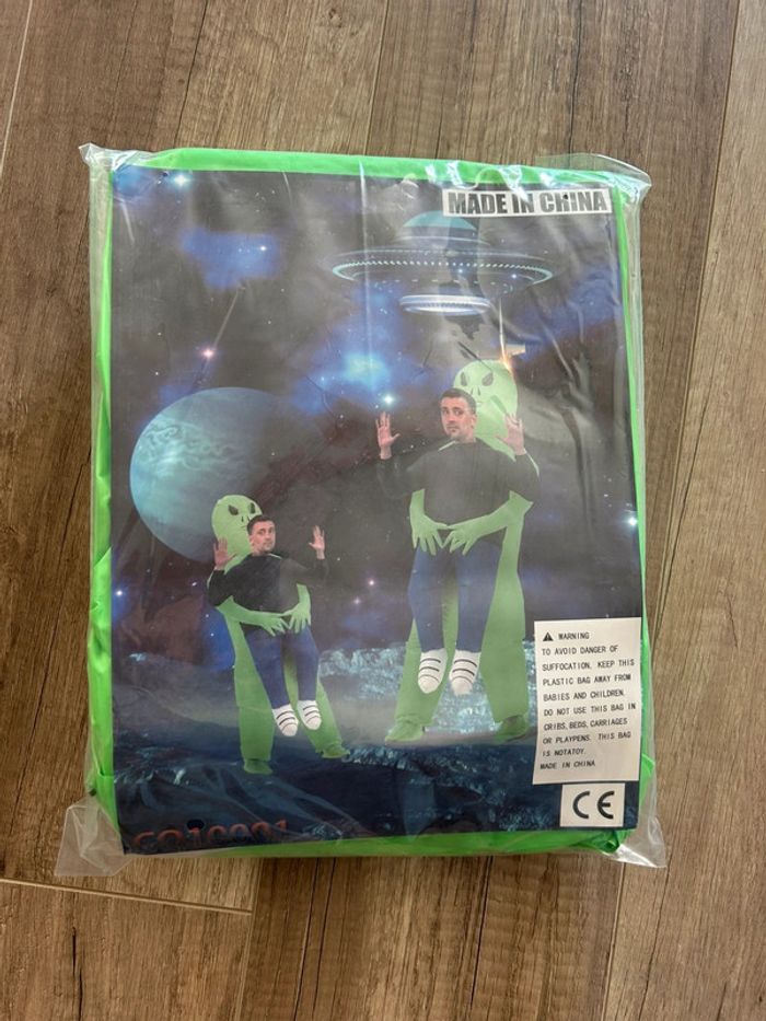 Déguisement gonflable Alien adulte