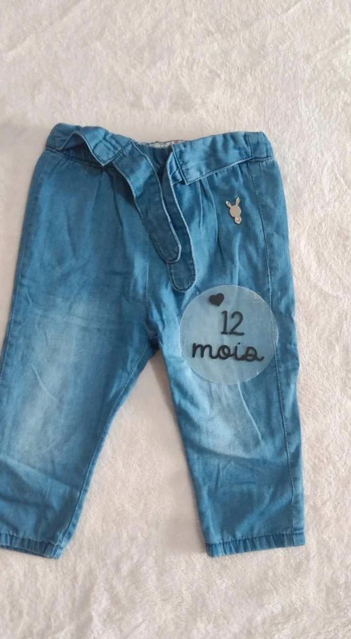 Pantalon jeans creeks 12  mois