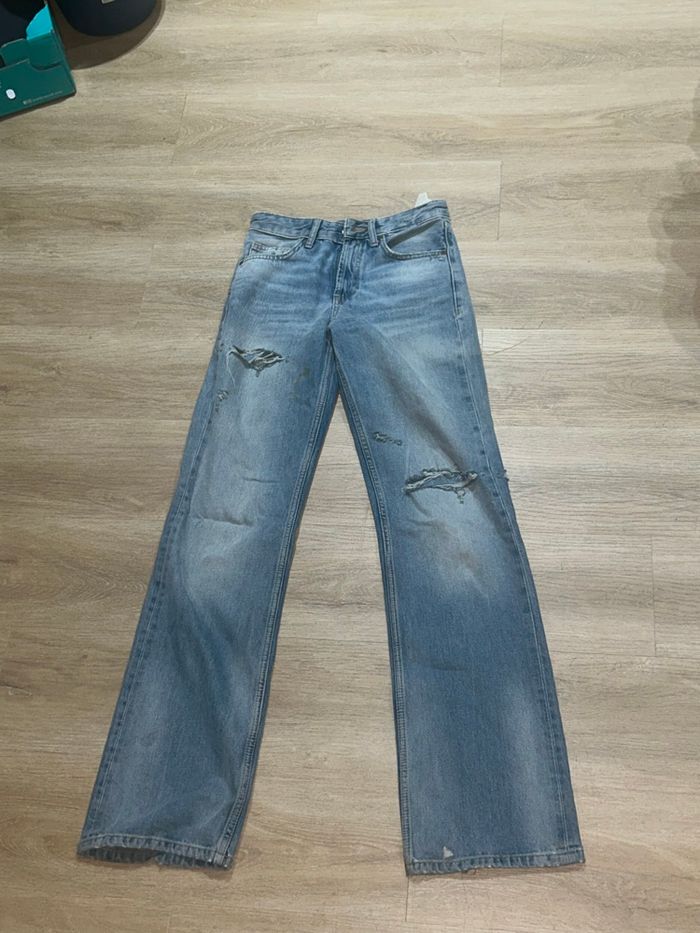 Jeans évasé neuf - photo numéro 1