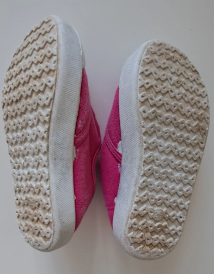 Baskets fille en toile pointure 25 - photo numéro 4