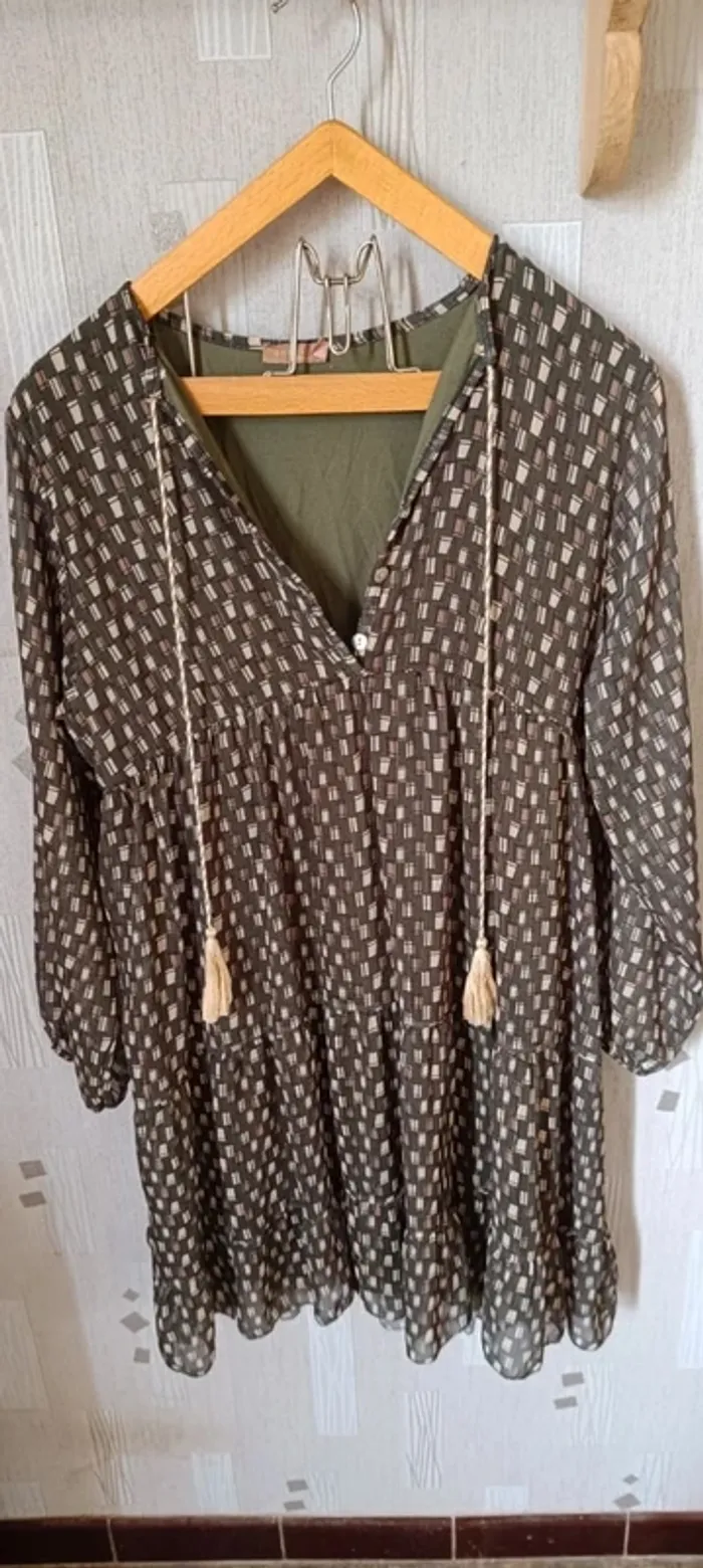 241- Robe, Andromède , taille 38