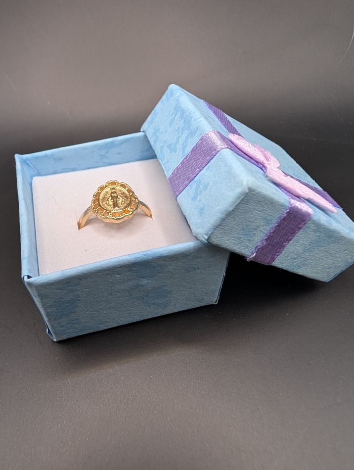 Bague Médaille Miraculeuse Dorée en titane neuve 🎁 - photo numéro 3