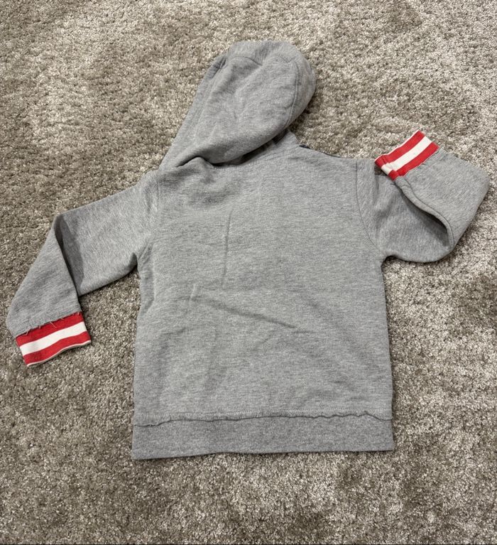 Lot comprenant un gilet et un tee-shirt à manches longues - photo numéro 6