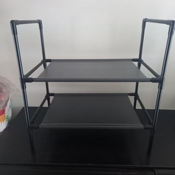 Petite étagère pour chaussures