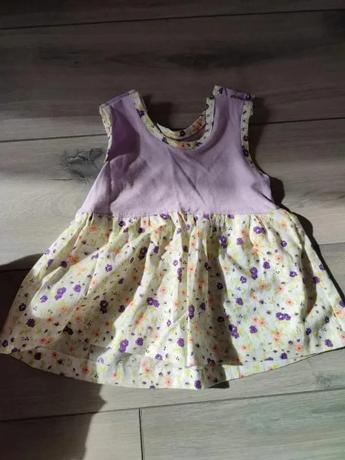 Ensemble vêtements fait main 9 mois robe tunique t-shirt très bon état - photo numéro 3