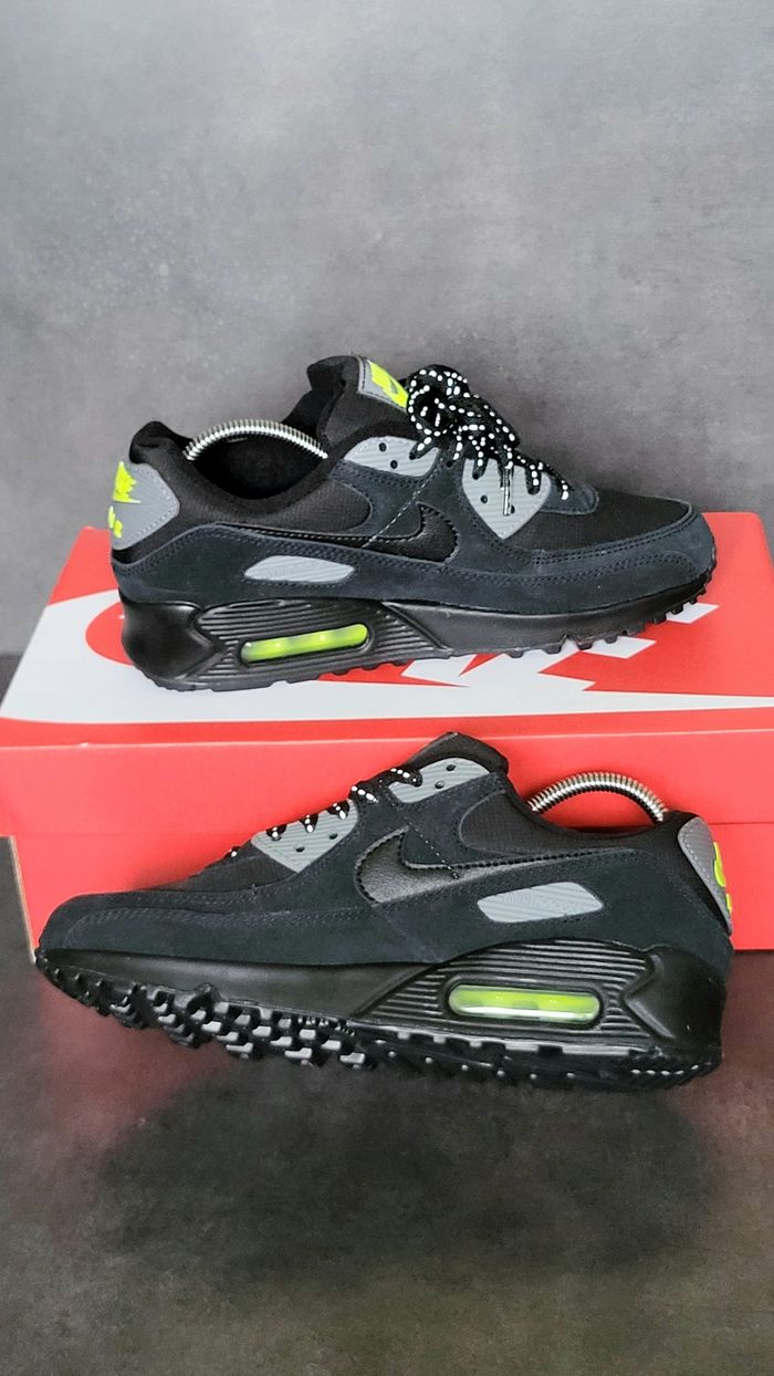 Nike Air Max 90 Black Cool Grey Volt - FQ2377001 - Unisex - Size : 38.5 🌈🌈 - photo numéro 3