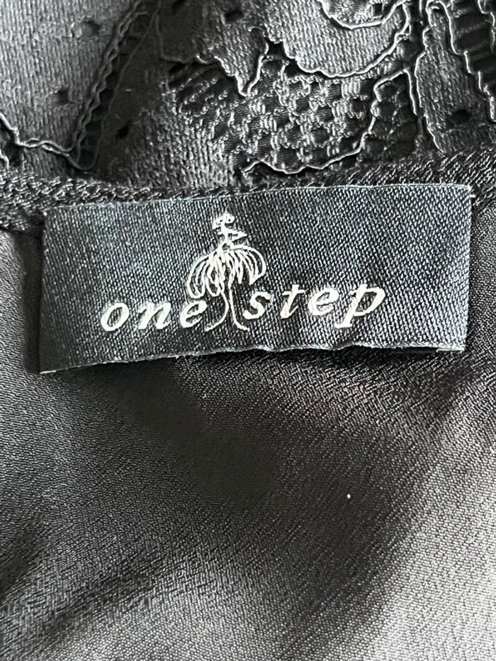 Robe noire dentelle et ajourée one step S - photo numéro 7