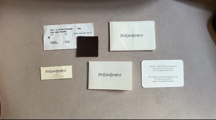 Yves Saint Laurent – Sac besace "Ycone" grand modèle – Marron chocolat - photo numéro 19