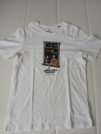 Tee-shirt manches courtes