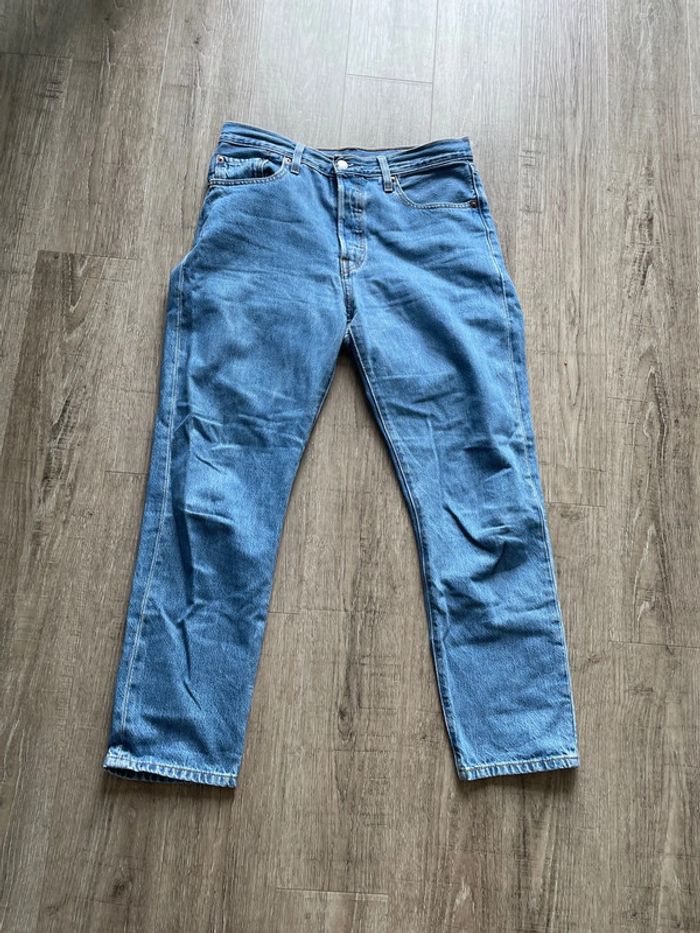 Jean Levi’s 501 taille 28 - photo numéro 2