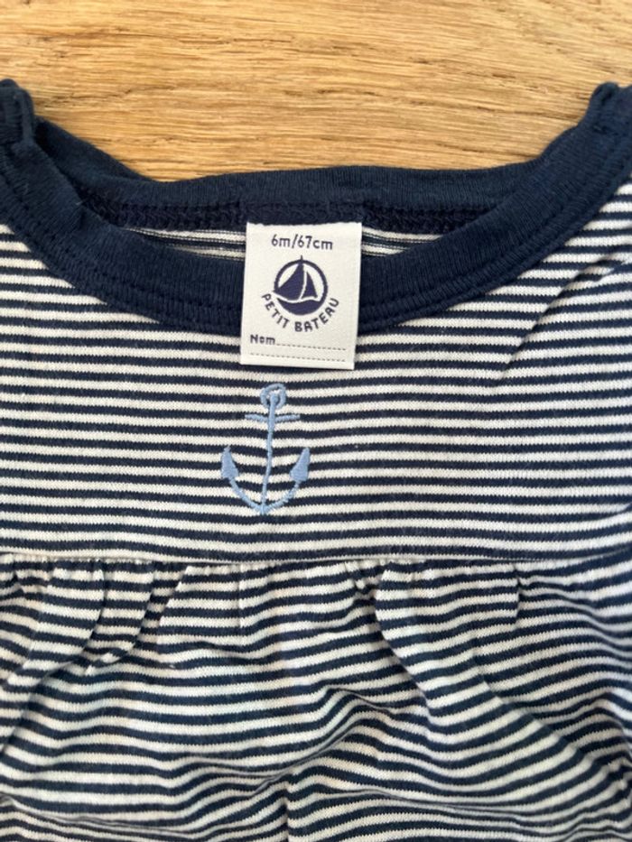 Tee shirt manche longue 6 mois fille petit bateau très bon état - photo numéro 2