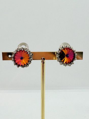 Magnifiques clips d’oreilles strass vintage