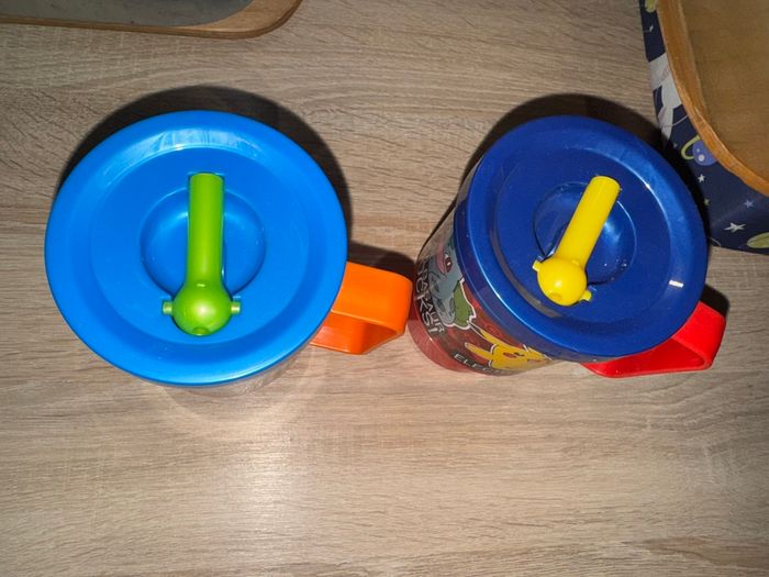 Lot de 2 gourdes Pokémon - photo numéro 3
