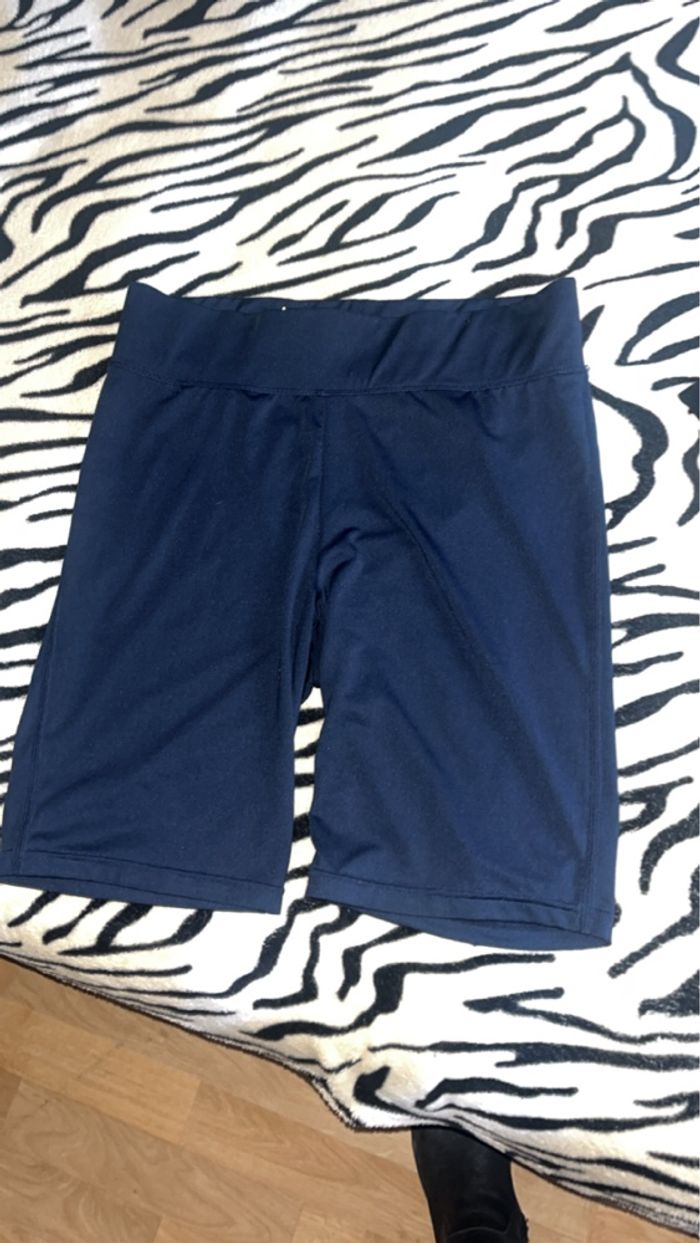 Short taille 40/42 - photo numéro 2