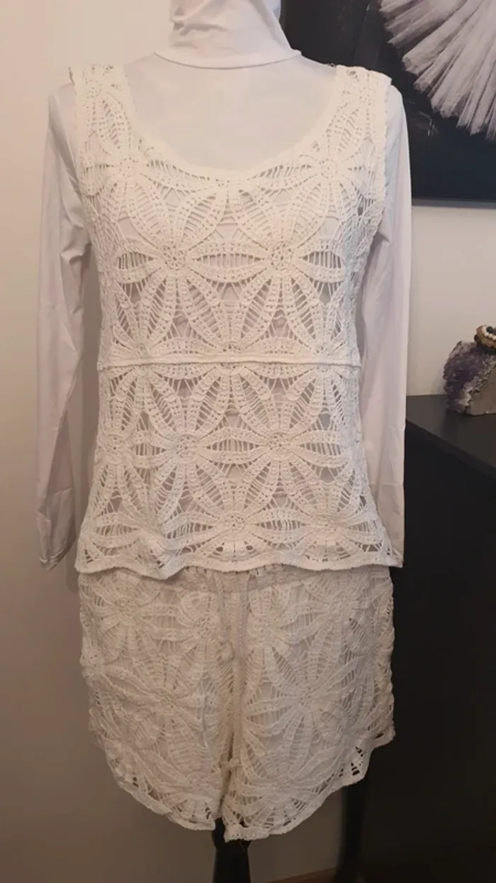 Ensemble short