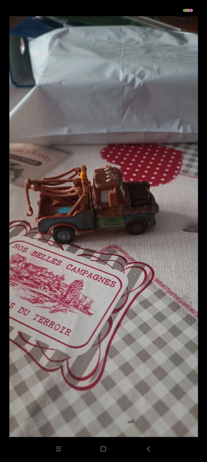 Camion de dépannage marron - photo numéro 4