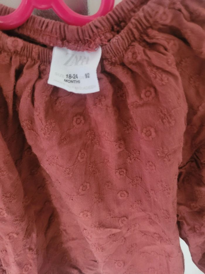 Blouse  manches longues Zara 18/24mois avec fleurs brodées - photo numéro 5
