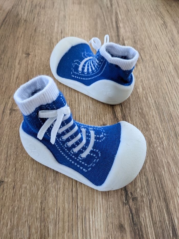 Chaussons souples neufs Baby feet 21 - photo numéro 2