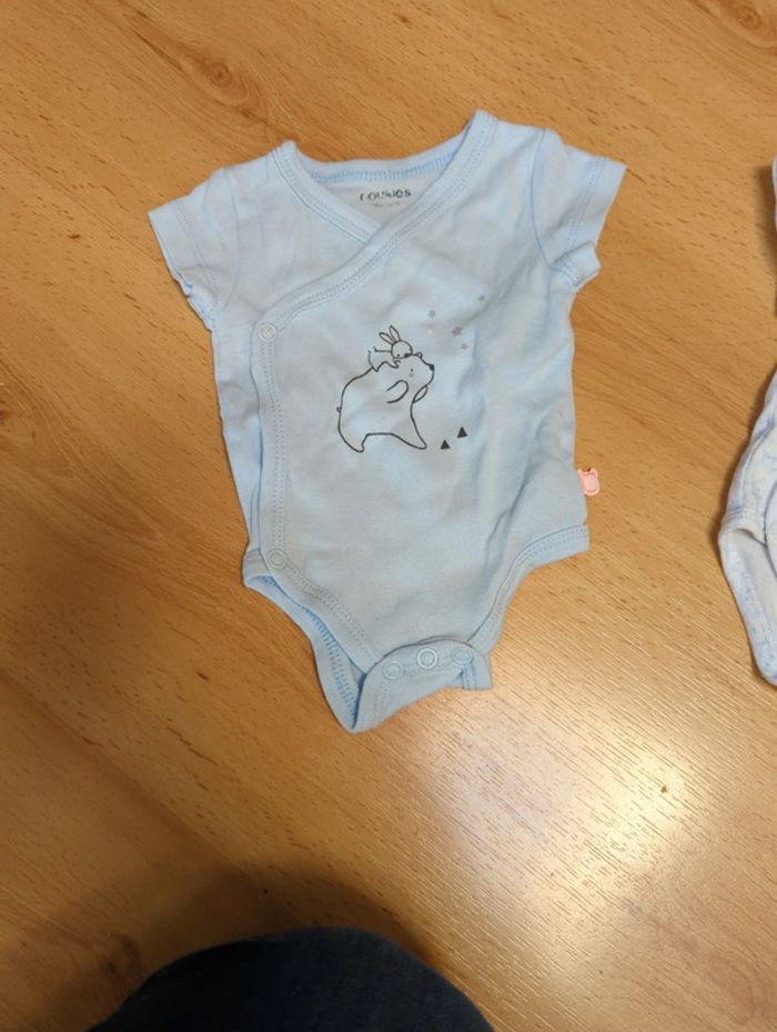 Lot de 4 bodies manches courtes bébé 1 mois Noukie's - photo numéro 5