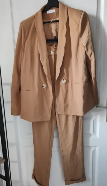 Ensemble blazer/ pantalon