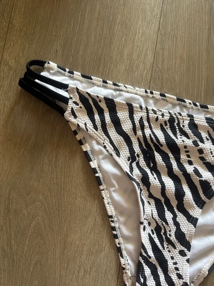 Bas de maillot Primark, taille 42 - photo numéro 3