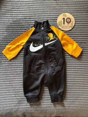 Combinaison Nike 1 mois 