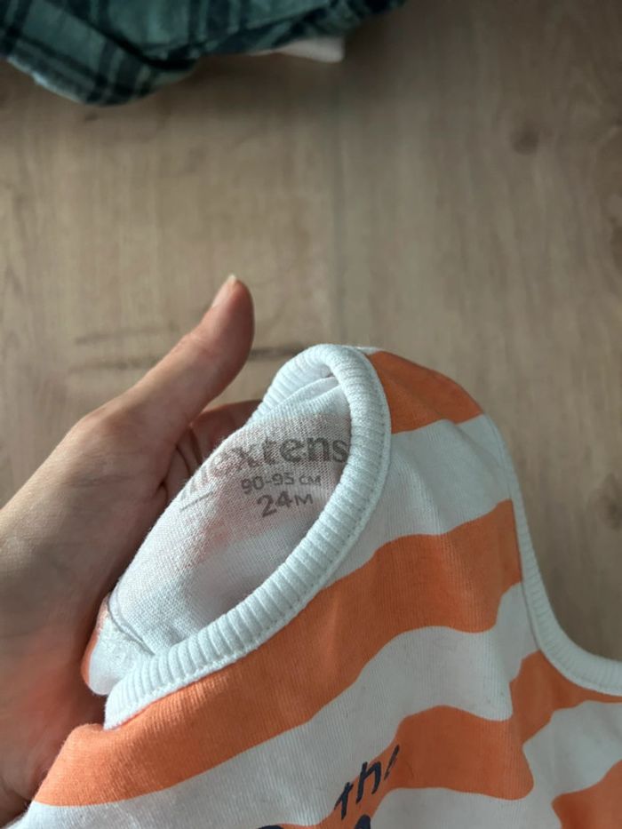 Combinaison short 24 mois - photo numéro 2