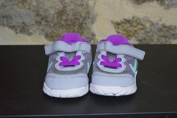 basket grise nike 18,5