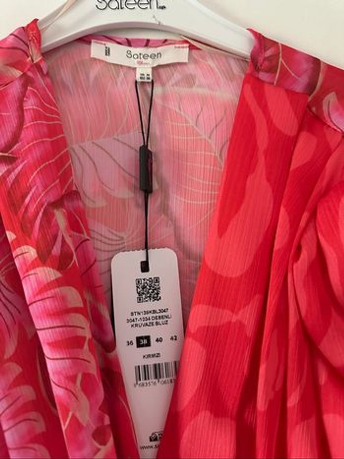 Blouse Body à motifs croisé Taille 38 neuf avec étiquette - photo numéro 4