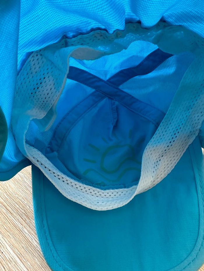 Casquette anti UV bébé - photo numéro 4