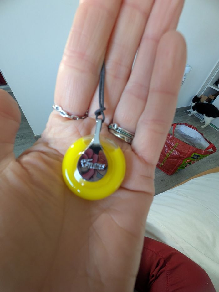 Collier Pylônes neuf - photo numéro 3