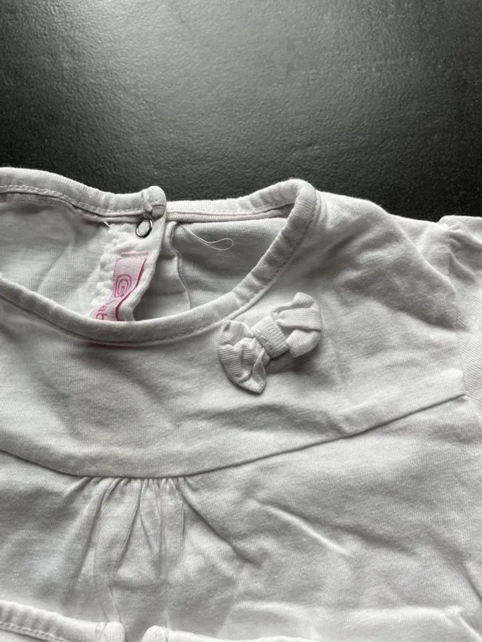 Lot 2 t shirts 12 mois - photo numéro 4
