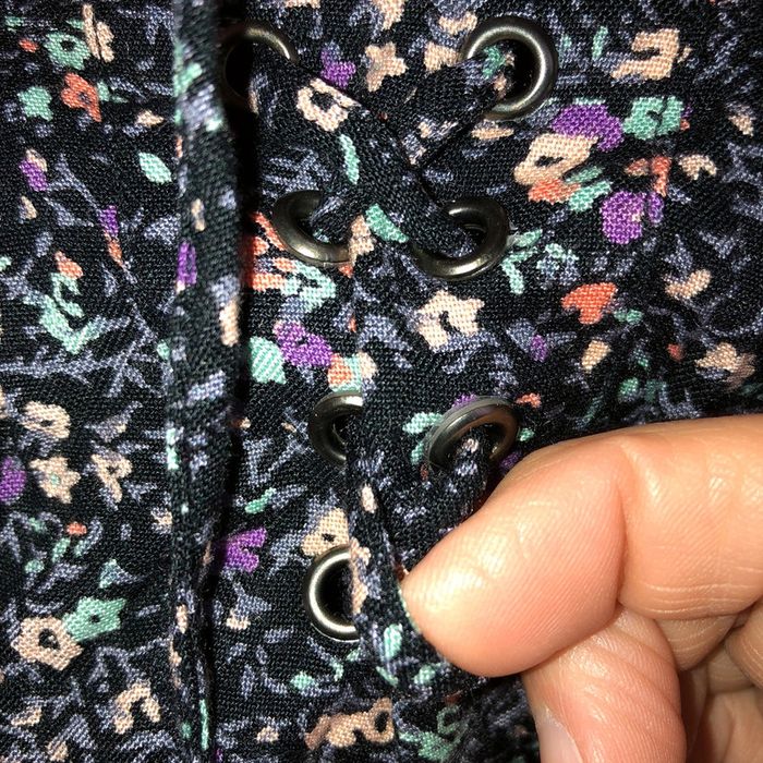 Jupe 36 fleurie neuve avec étiquette Pins and Needles - photo numéro 3