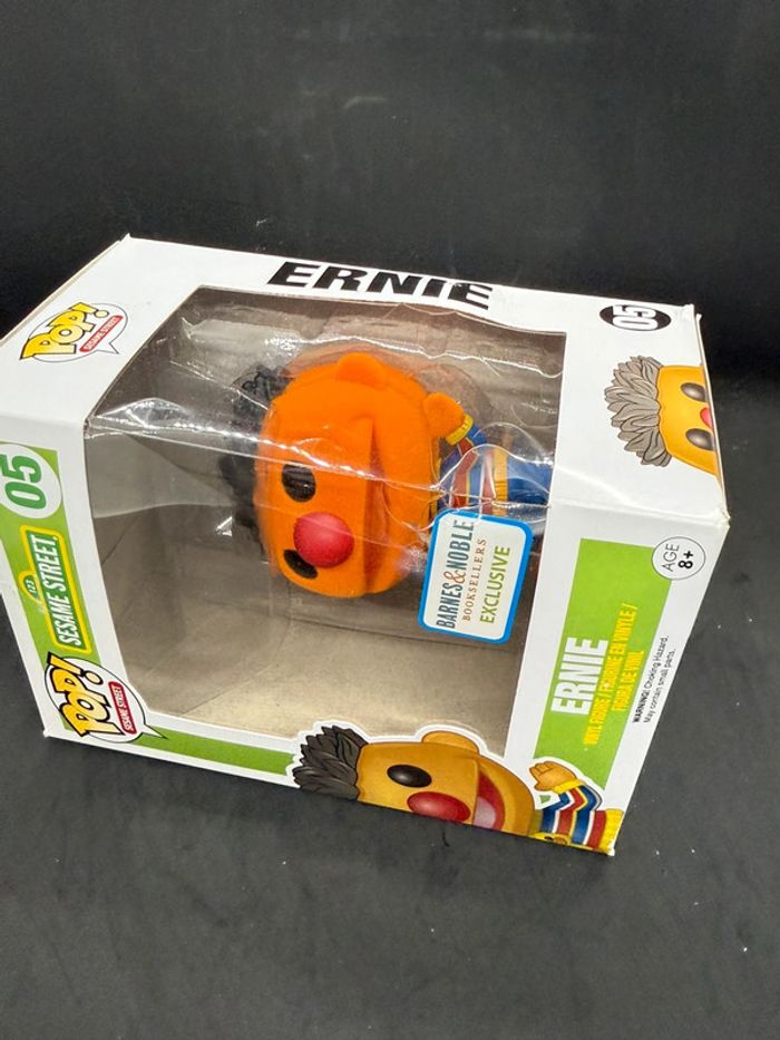 Funko pop Sesame Street Ernie 05 flocked - photo numéro 9