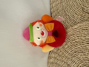 doudou hochet clown corolle