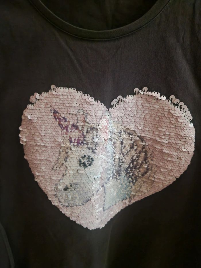 Tee-shirt emoji/sequins - photo numéro 4