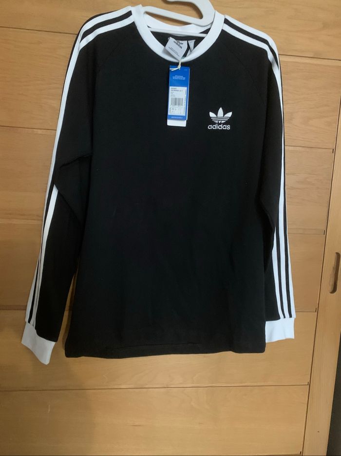 Tees-shirt manches longues neuf