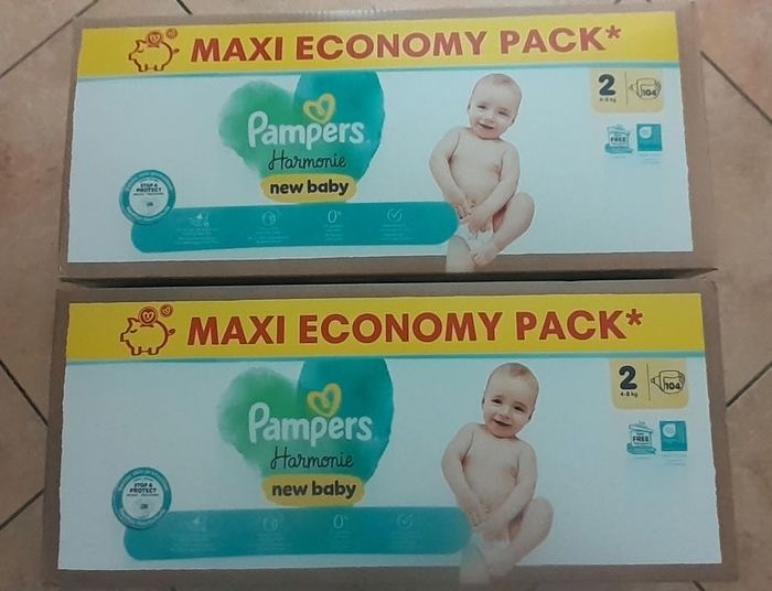 208 couches Pampers Harmonie Taille 2 - photo numéro 2
