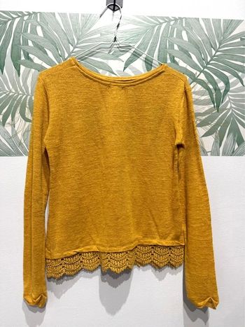 Jerséis mostaza detalle crochet /Pulls moutarde avec détails au crochet