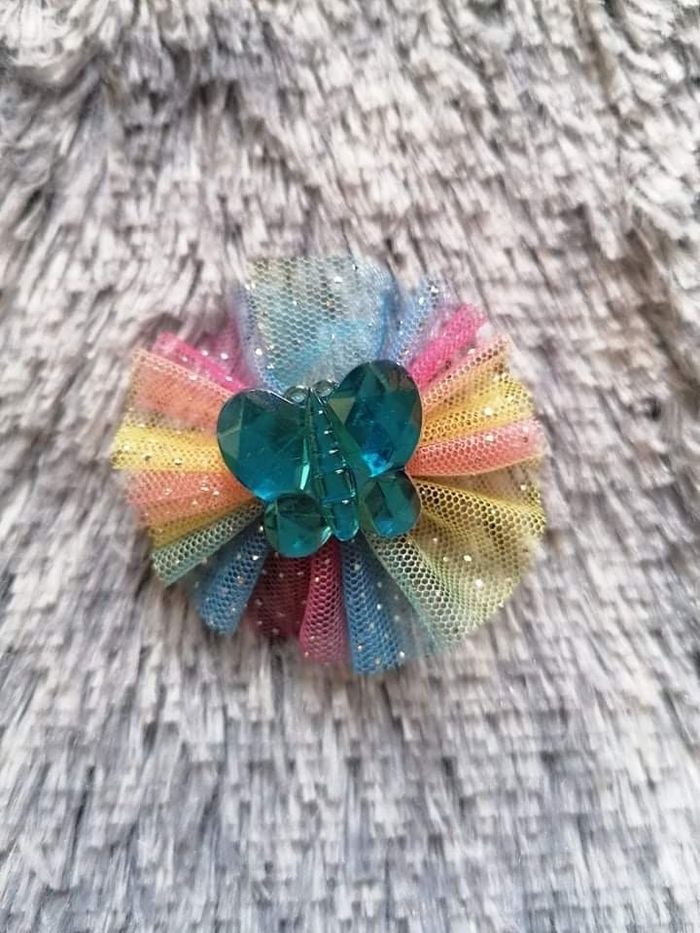 Pince papillon bleu
