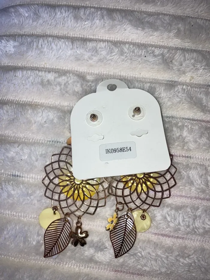Boucles d’oreille jaune ikita - photo numéro 2