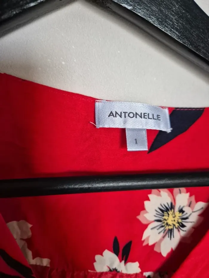Robe antonelle taille 1 - photo numéro 3
