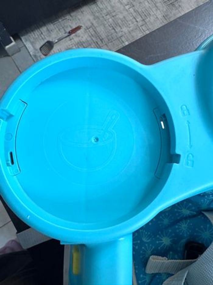 Siège réhausseur bébé - photo numéro 9