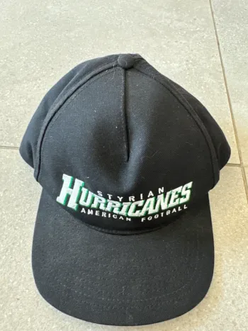 Casquette noire, taille unique, très bon état