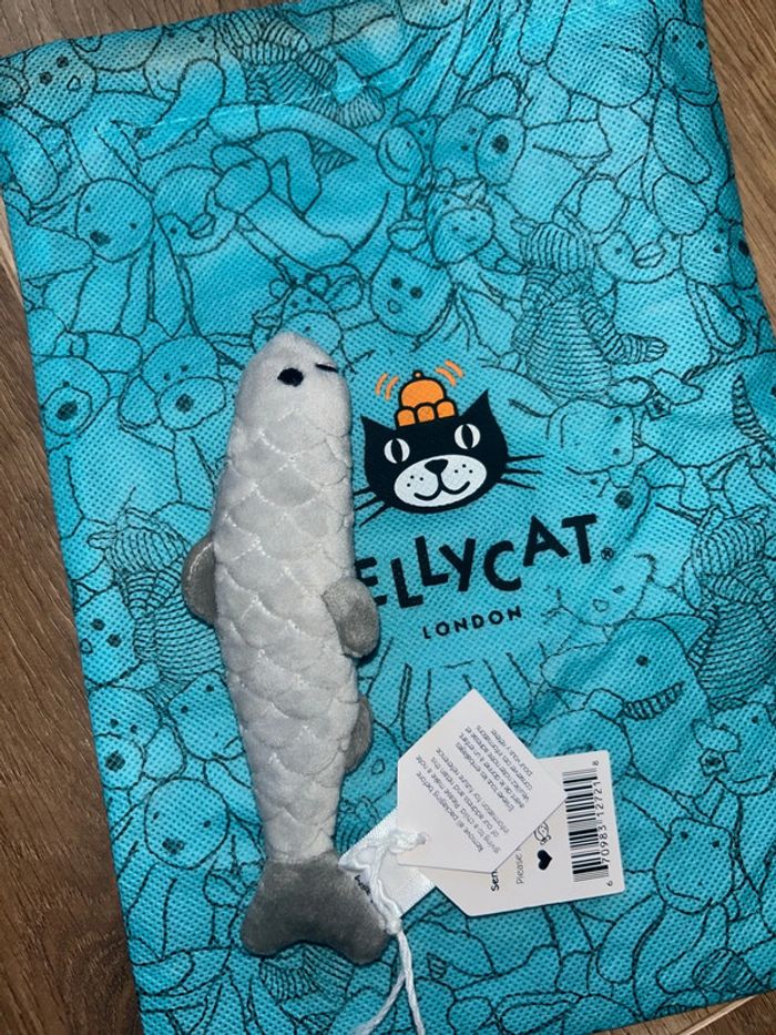 Peluche doudou sardine jellycat - photo numéro 2