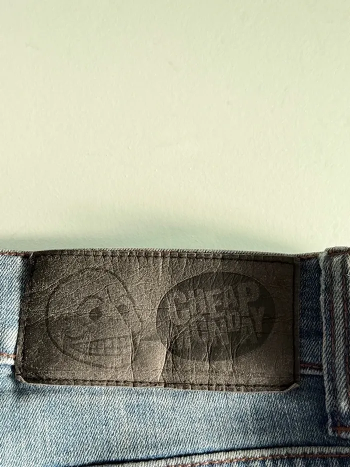 Jean slim Cheap Monday – Taille 28/32 - photo numéro 3