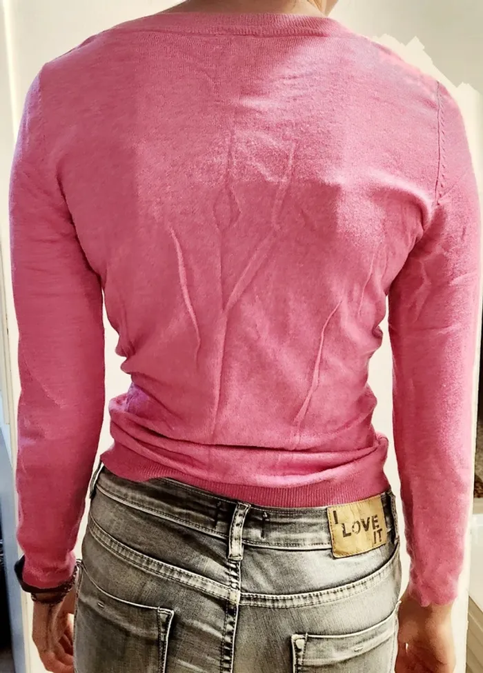 Pull fin col V rose Camaïeu Taille S/M - photo numéro 2