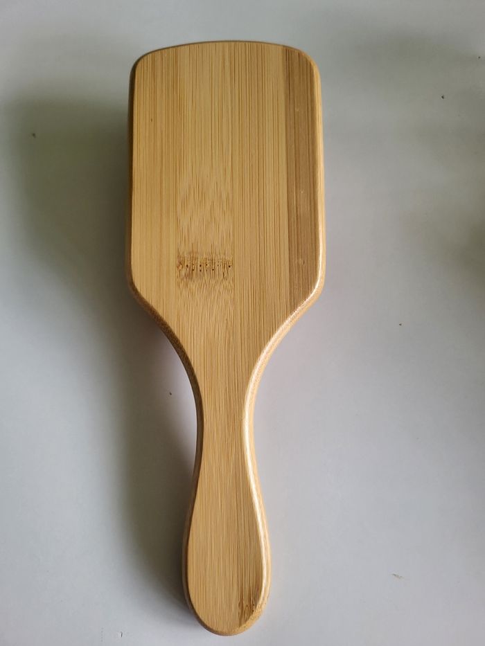 Brosse à cheveux - photo numéro 3