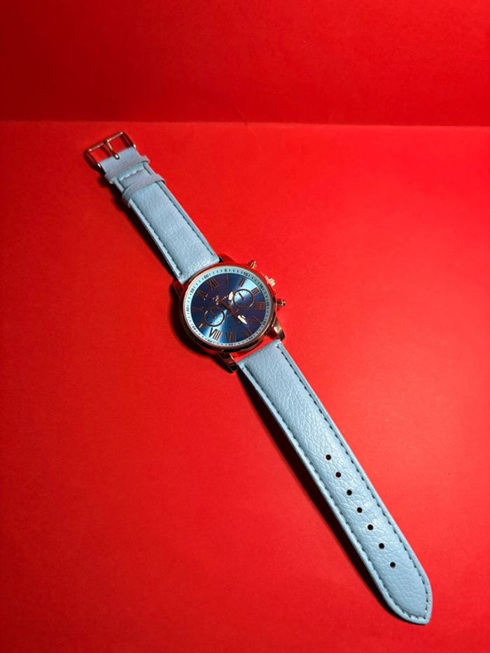 Montre "Geneva" Quartz cuir couleur bleu pour Femme élégante, bracelet personnalisable - photo numéro 6