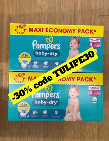 196 couches taille 4 + Pampers baby dry extra absorption